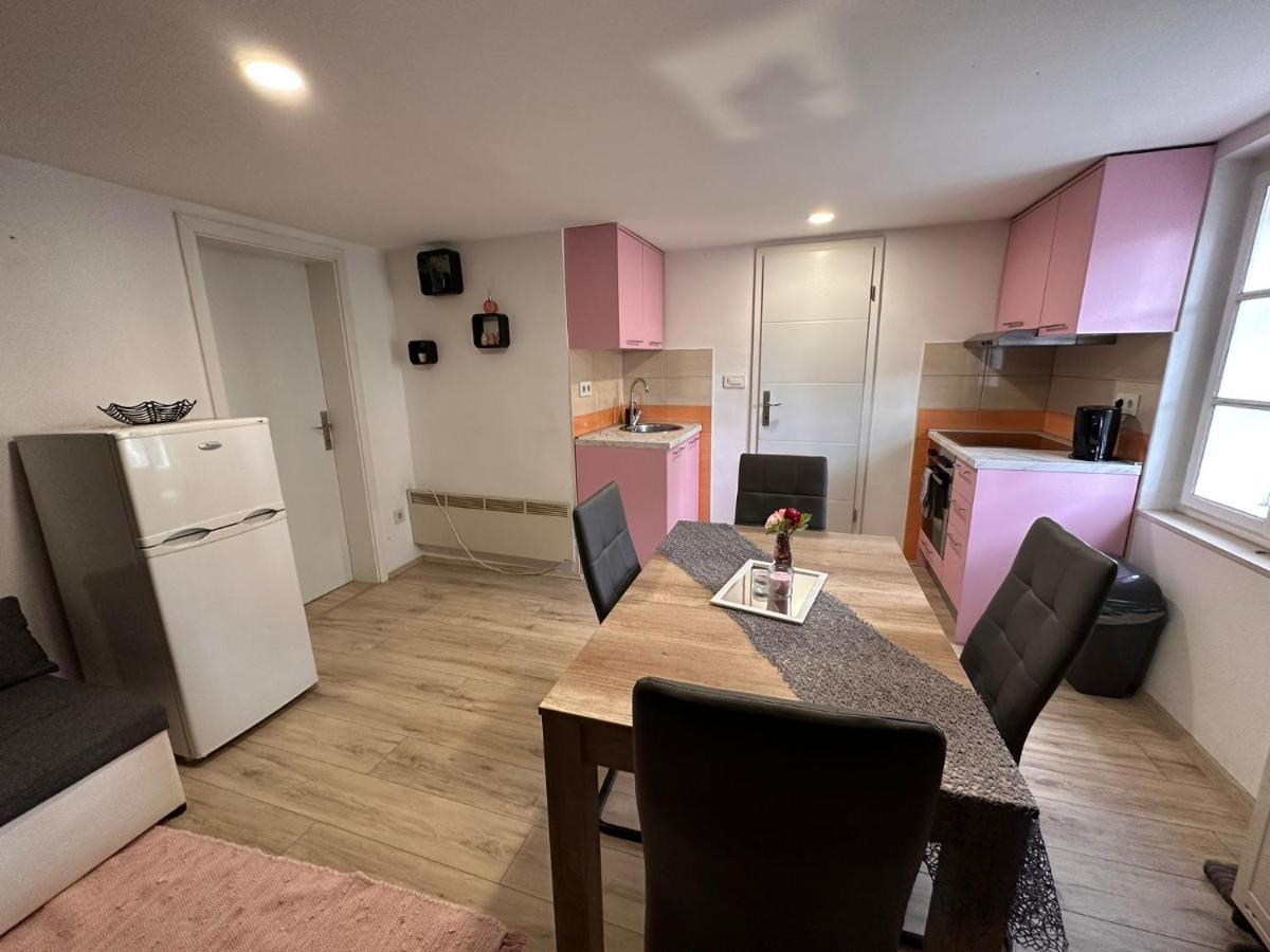 Apartman Rose Zagreb Exterior foto